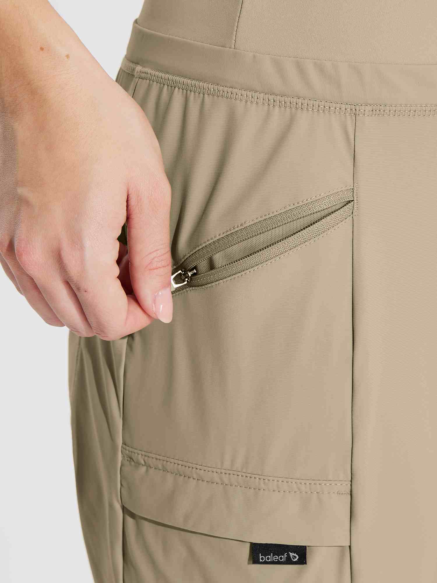 #color_Khaki
