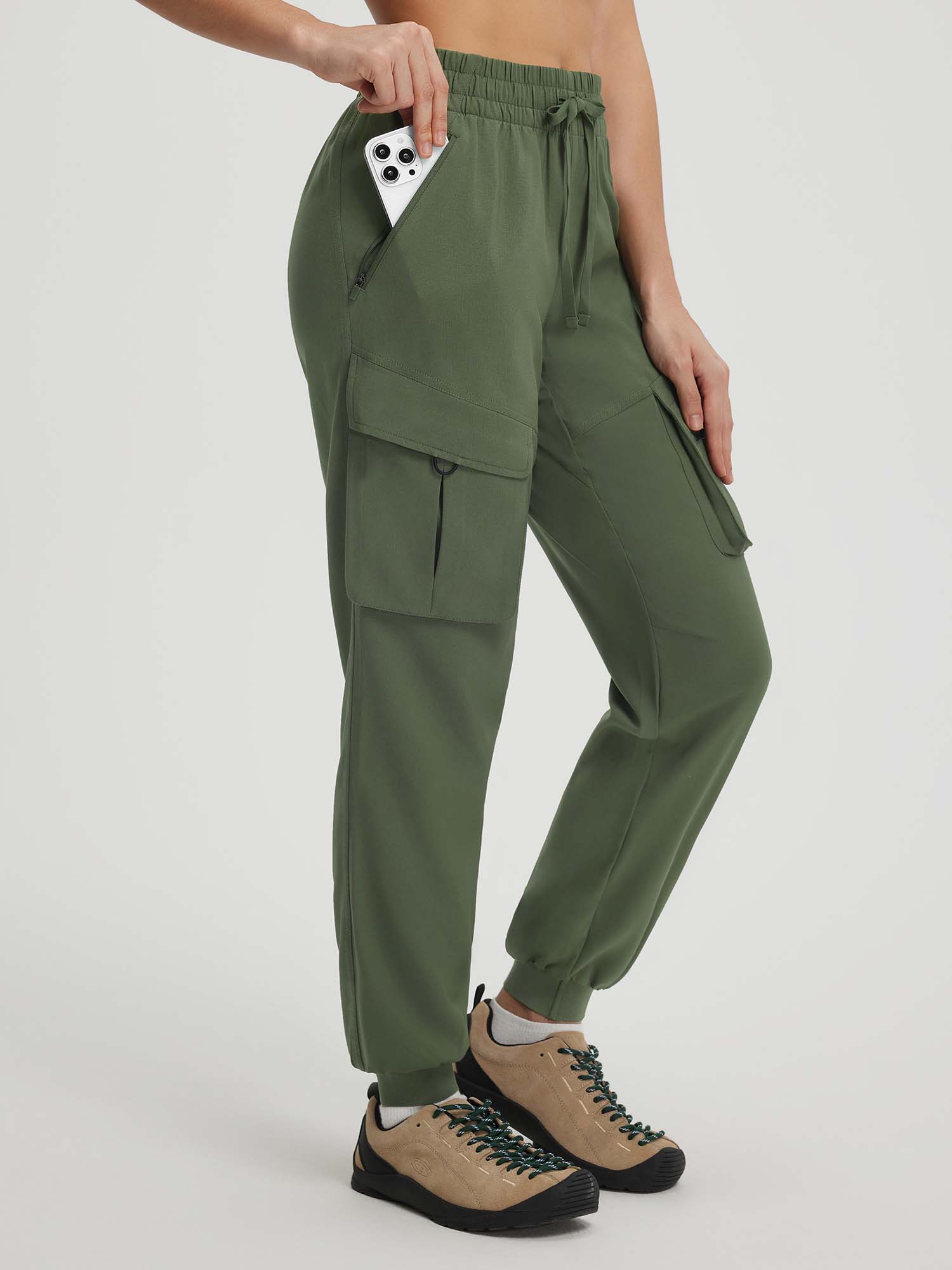 Baleaf olive green 6-pocket ripstop hiking pants with phone pocket. #color_Army Green