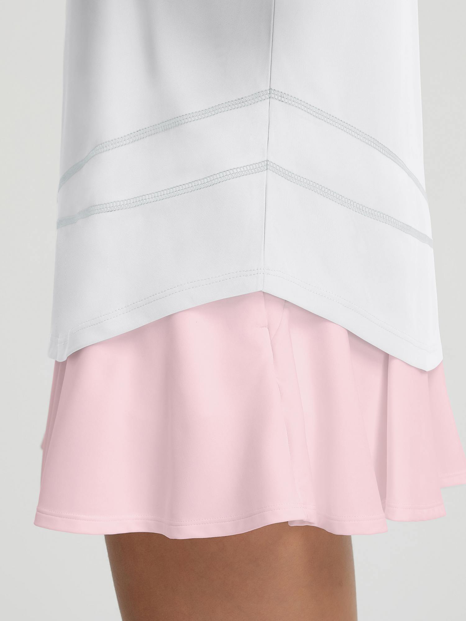 #color_White