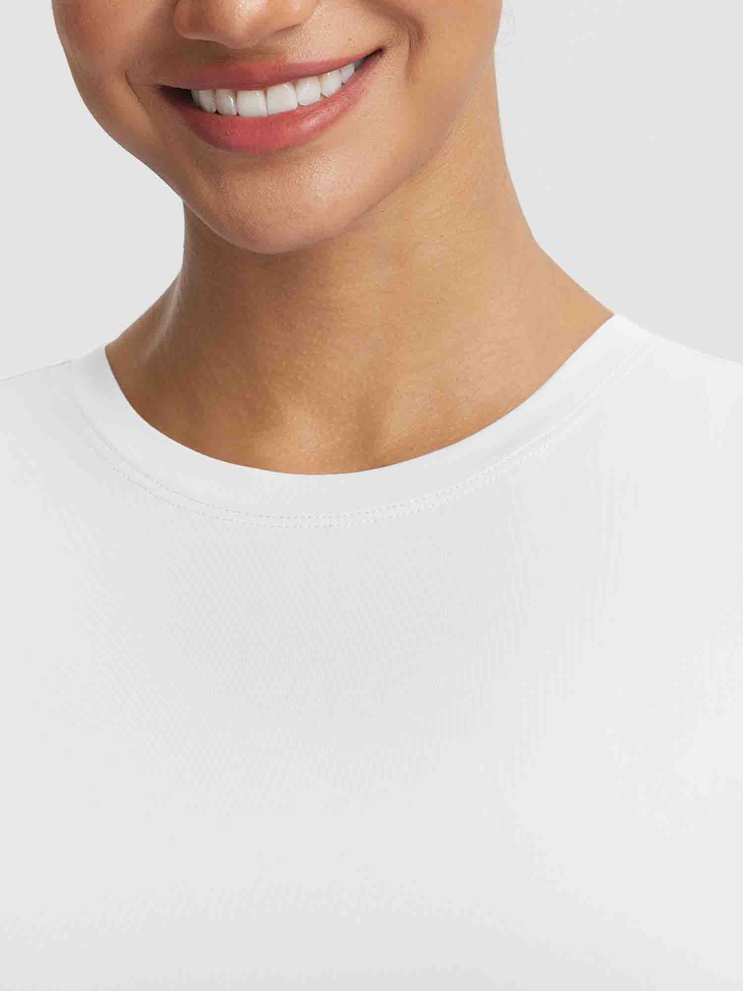 #color_White