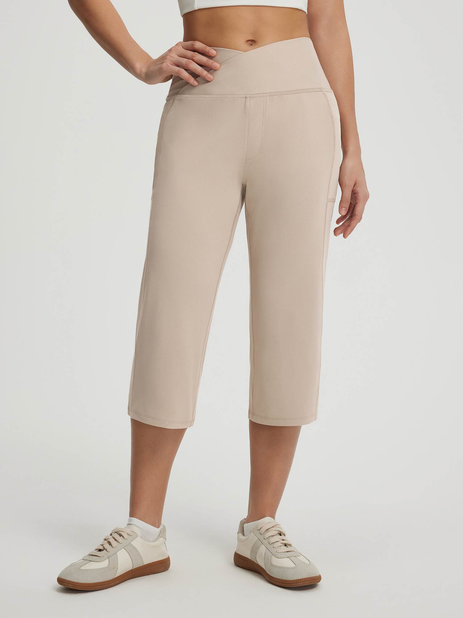 #color_Khaki