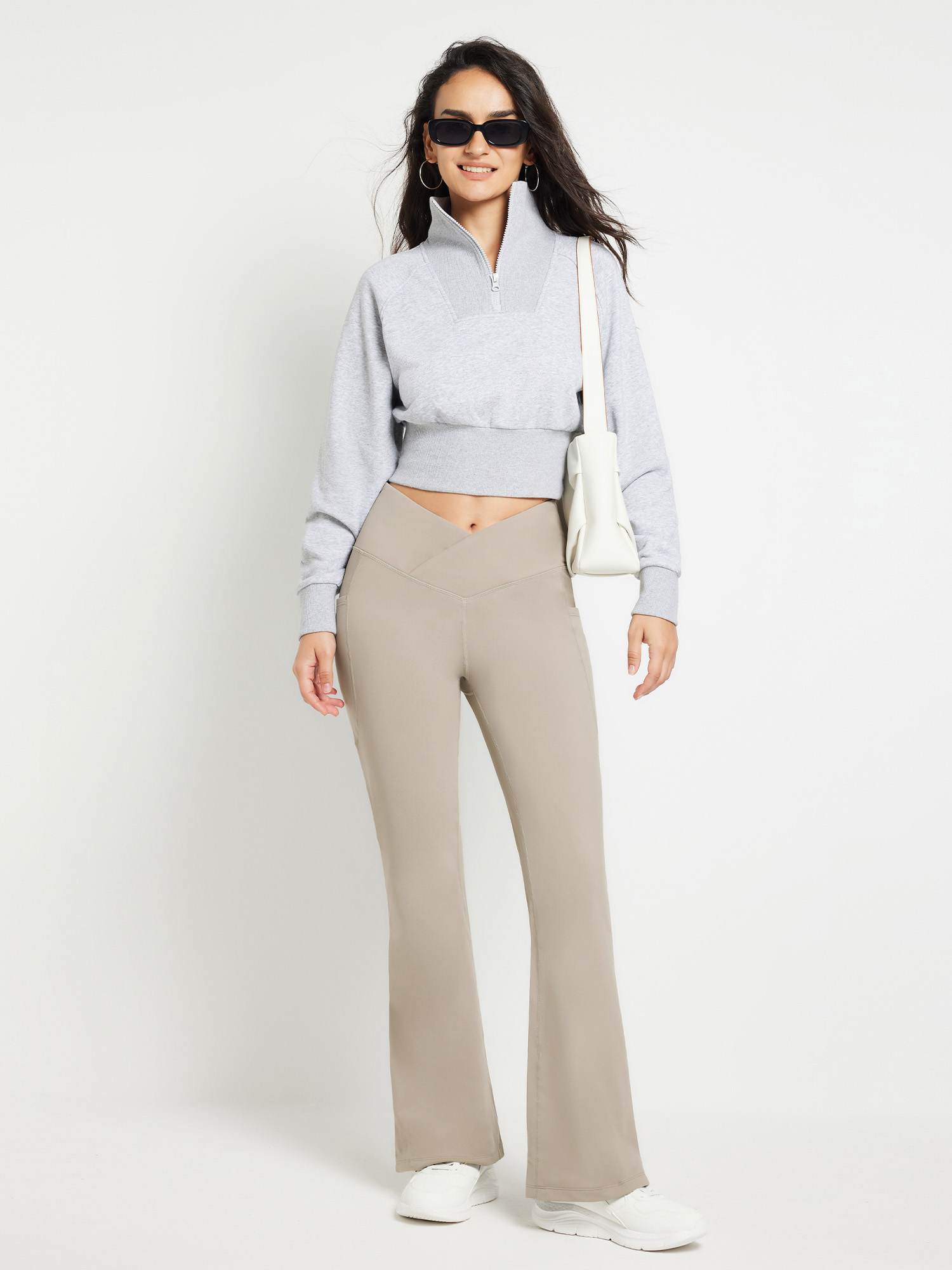 #color_Khaki