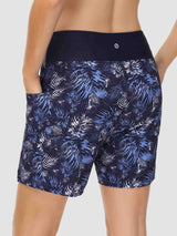 Women's 5" printed quick-dry swim board shorts with tropical pattern and pockets #color_Print 1