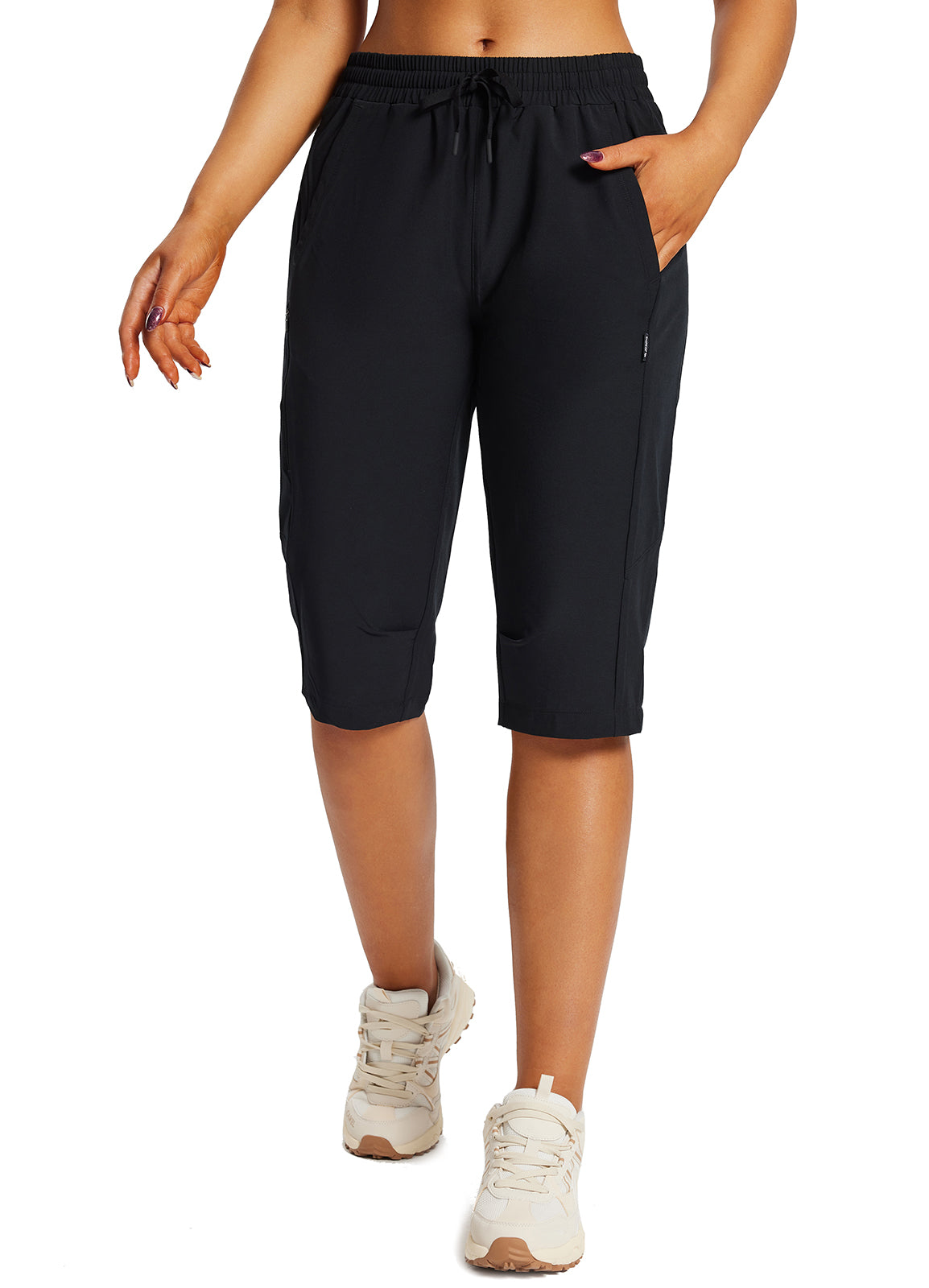 Laureate black UPF50+ DWR pocketed capris for everyday outdoor comfort.